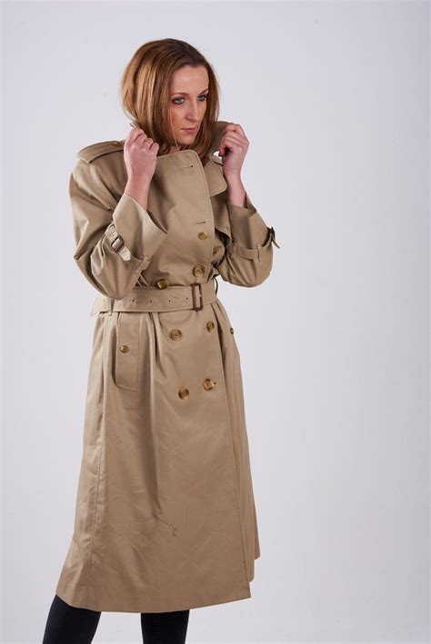 Trench burberry vintage .